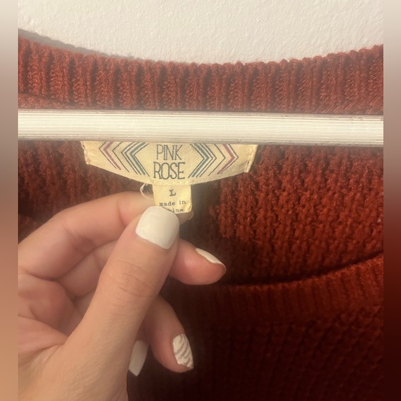 PINK ROSE sweater size L - Picture 2 of 3